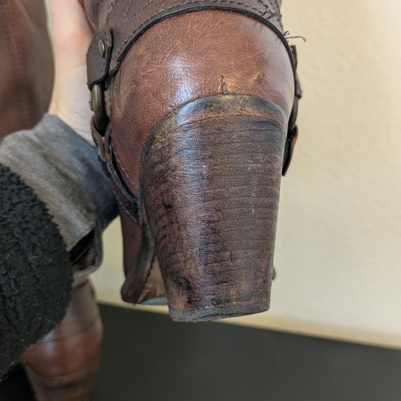 FRYE TAYLOR Brown Leather Harness Boots - 8 - Western, Cowboy - Picture 9 of 11